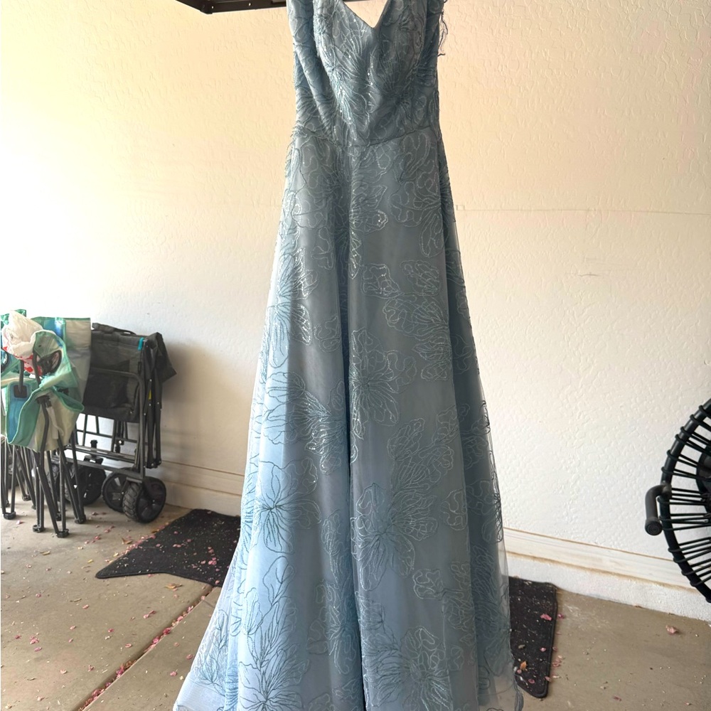 Elegant Blue Formal Dress